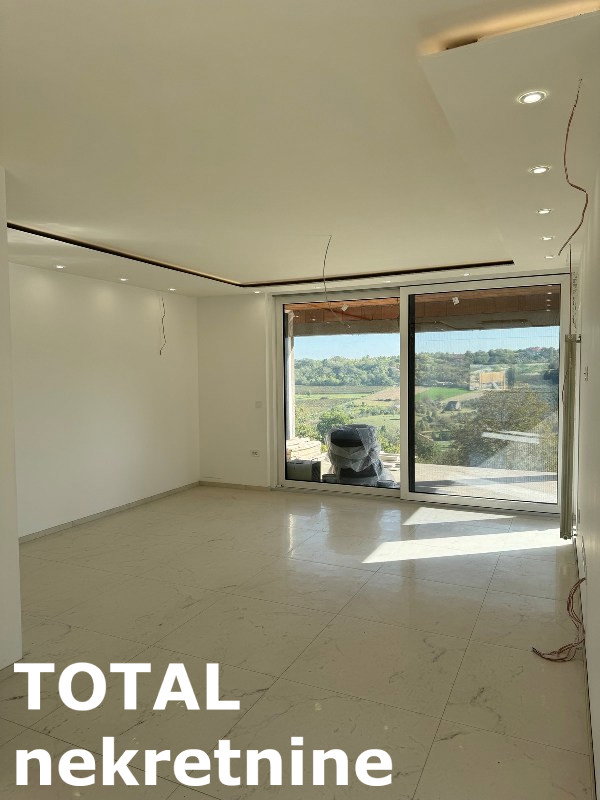 Kuća Prodaja Novi Sad Čardak 300 m2