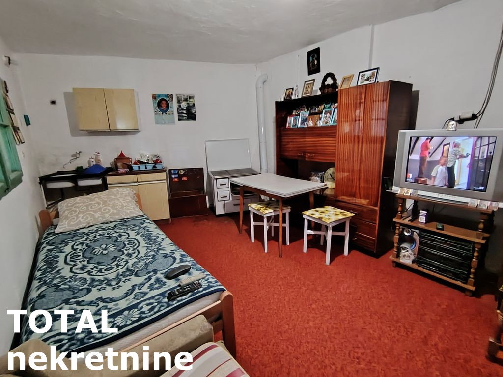 Kuća na prodaju, Čardak, Novi Sad, 149m², 100.000 €