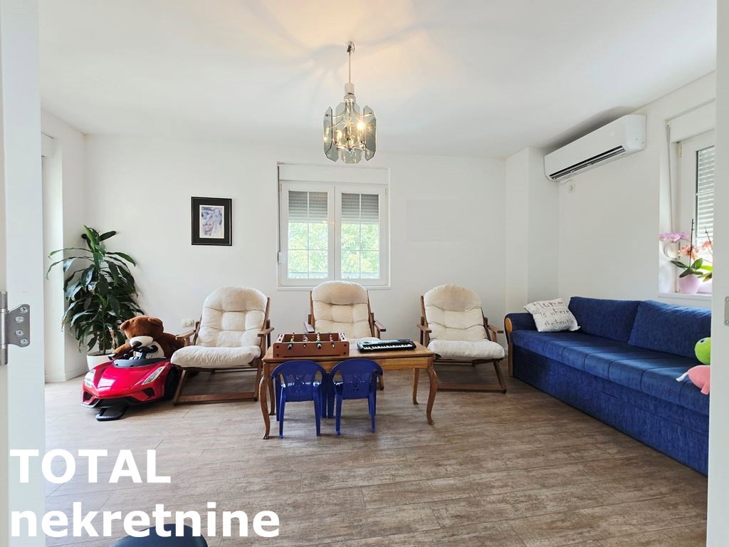kuce-cardak-3091619-nfbc7 Kuća na prodaju, Čardak, Novi Sad, 244m², 490.000 €