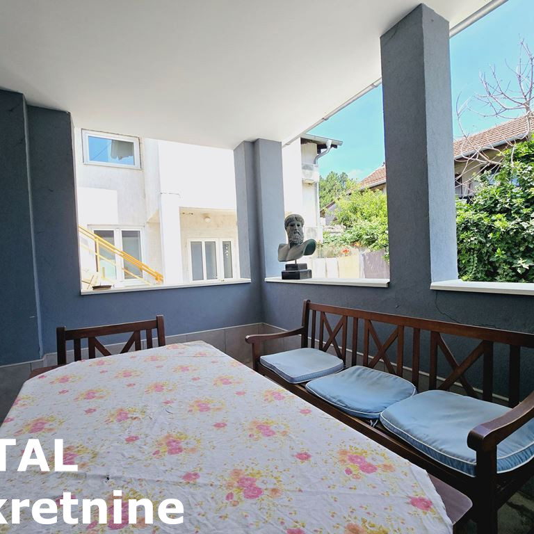 Kuća na prodaju, Centar, Novi Sad, 180m², 446.600 €