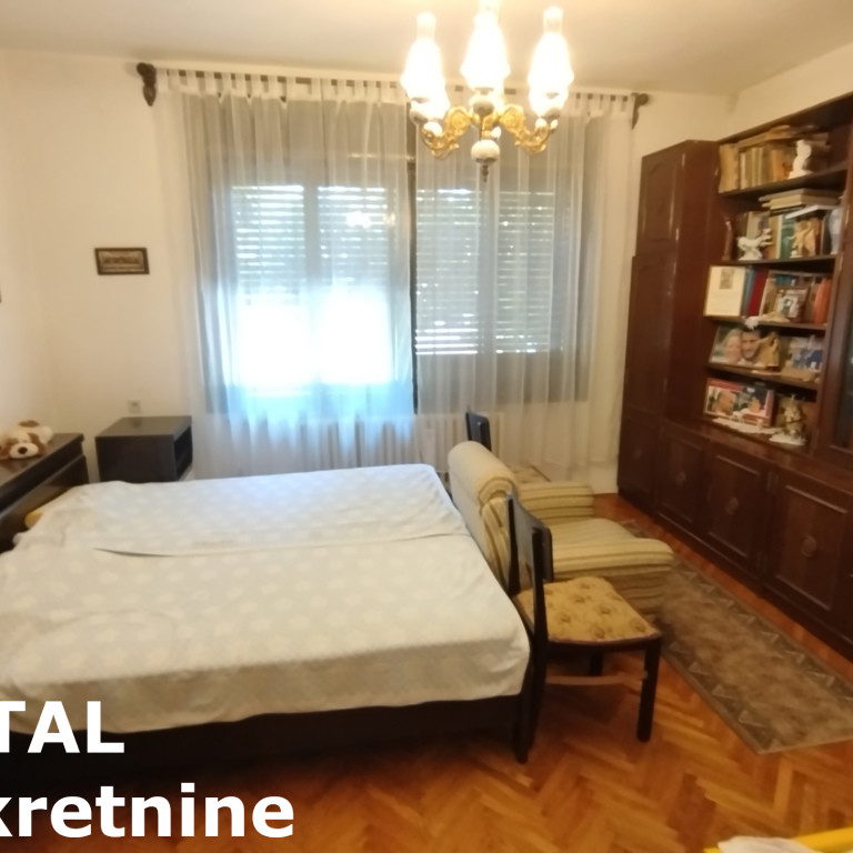 Kuća na prodaju, Sremska Kamenica, Novi Sad, 443m², 721.000 €