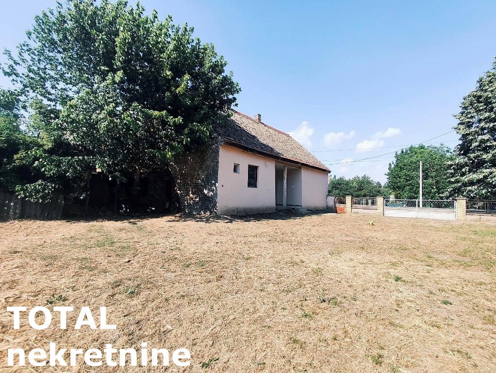 kuce-centar-3046849-awjvw Kuća na prodaju, Stepanovićevo, Novi Sad, 115m², 110.000 €