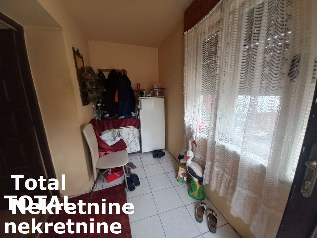 kuce-centar-3090502-gyef6 Kuća na prodaju, Centar, Sremski Karlovci, 80m², 97.850 €
