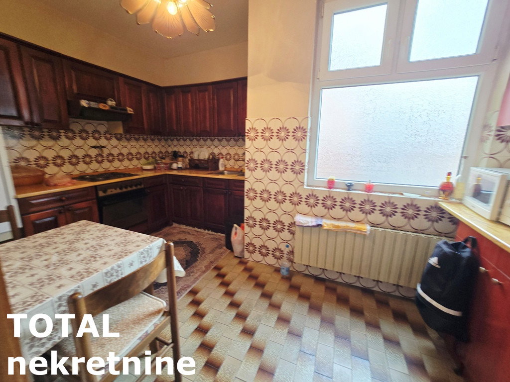 kuce-centar-3091551-4k3rm Kuća na prodaju, Čerević, Beočin, 168m², 135.000 €