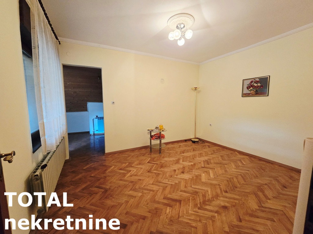 kuce-centar-3091551-gm6cm Kuća na prodaju, Čerević, Beočin, 168m², 135.000 €