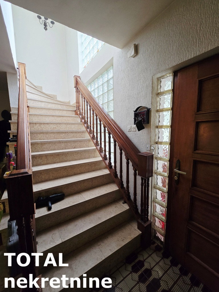 kuce-centar-3091551-ueg1e Kuća na prodaju, Čerević, Beočin, 168m², 135.000 €