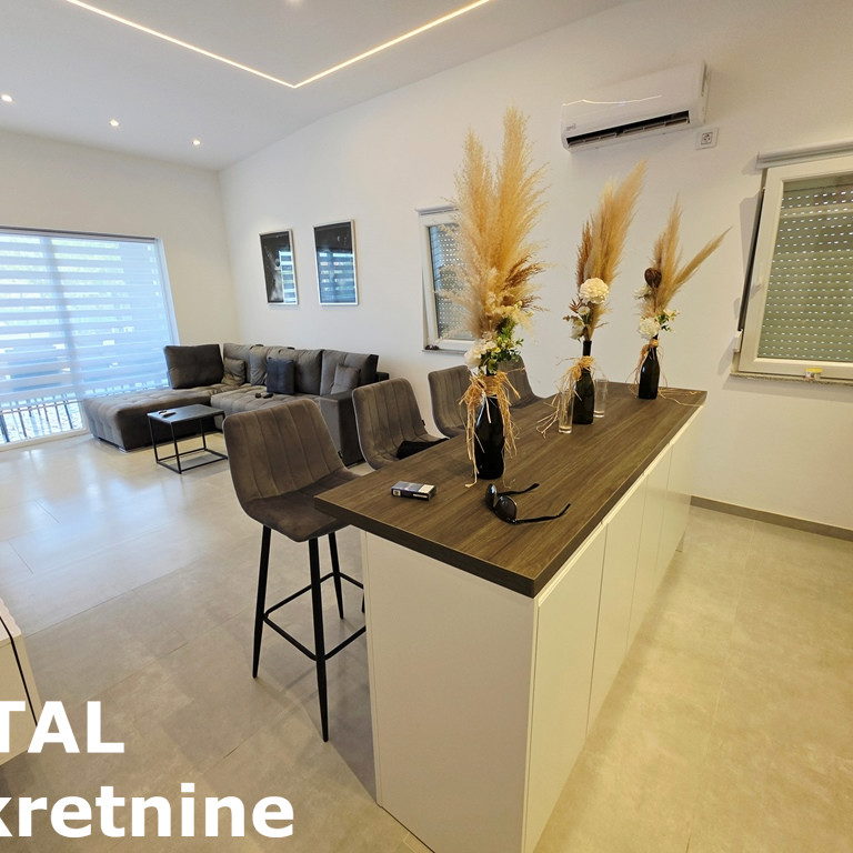 Kuća Prodaja Inđija  110 m2