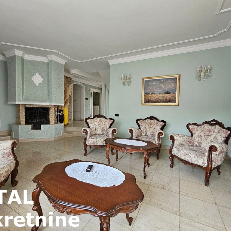 Kuća Prodaja Sremski Karlovci  360 m2