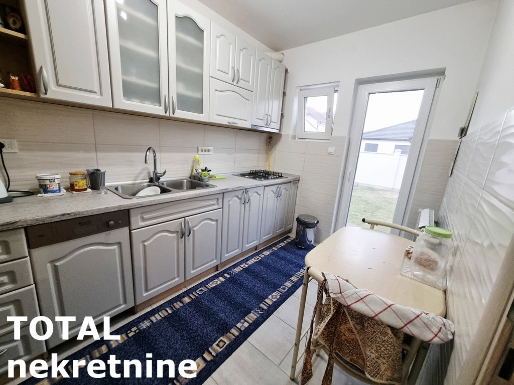Kuća na prodaju, Futog, Novi Sad, 150m², 270.000 €