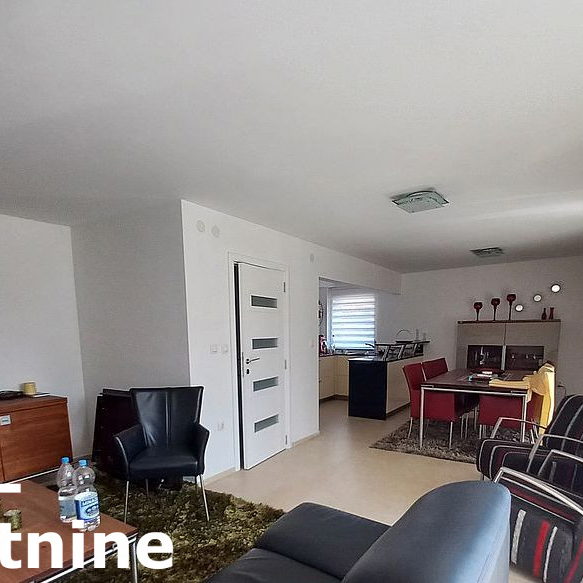 Kuća na prodaju, Futog, Novi Sad, 210m², 290.000 €