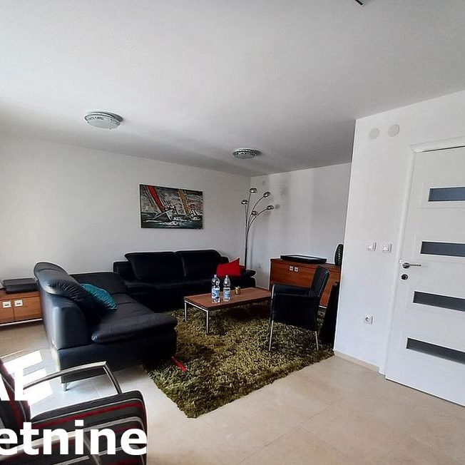 Kuća na prodaju, Futog, Novi Sad, 210m², 290.000 €