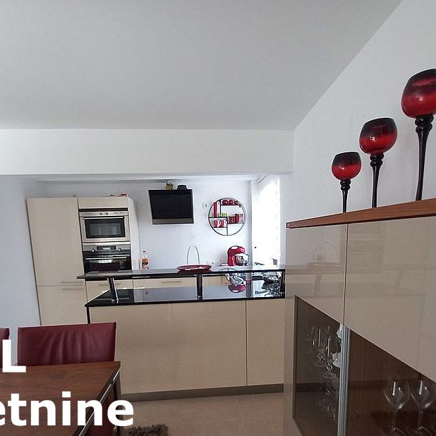 Kuća na prodaju, Futog, Novi Sad, 210m², 290.000 €