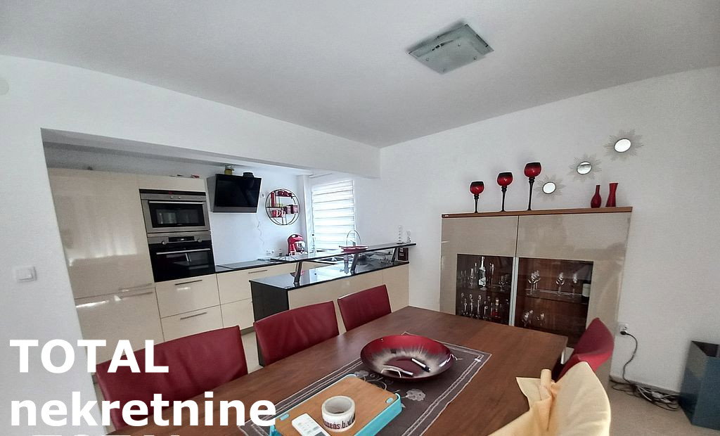 kuce-futog-3091613-zlmxi Kuća na prodaju, Futog, Novi Sad, 210m², 290.000 €