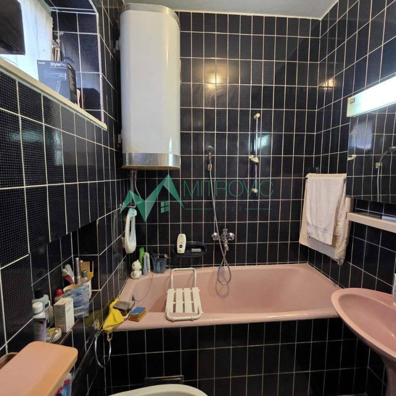 Kuća na prodaju, Jodna Banja, Novi Sad, 157m², 430.000 €