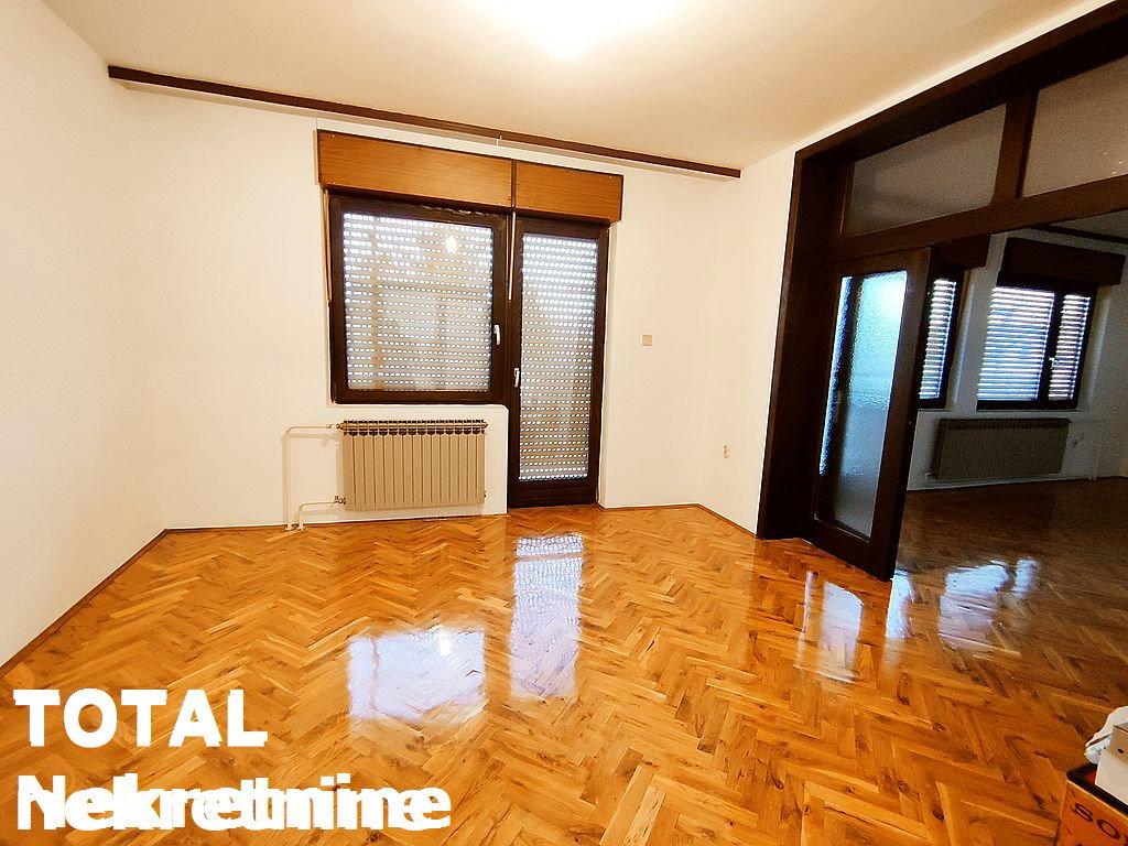 kuce-kac-3074421-8d78h Kuća na prodaju, Kać, Novi Sad, 300m², 265.000 €