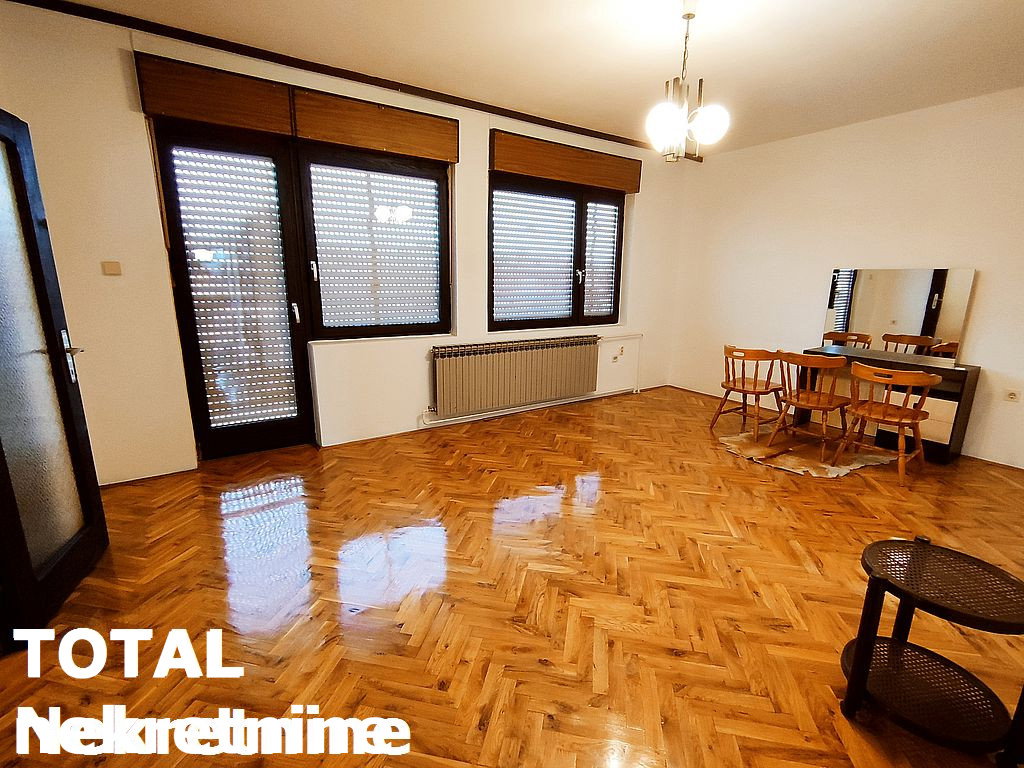 kuce-kac-3074421-gvjut Kuća na prodaju, Kać, Novi Sad, 300m², 265.000 €