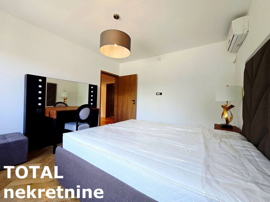 kuce-klisa-3091585-7qwzg Kuća na prodaju, Klisa, Novi Sad, 299m², 490.000 €