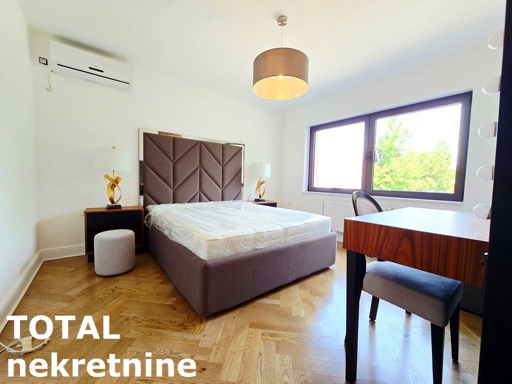 kuce-klisa-3091585-eladt Kuća Prodaja Novi Sad 299 m2