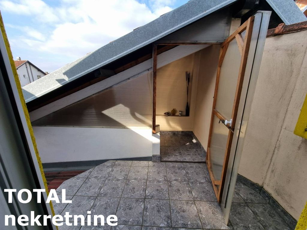 kuce-klisa-vidovdansko-naselje-3091173-btoda Kuća na prodaju, Klisa, Novi Sad, 163m², 180.000 €