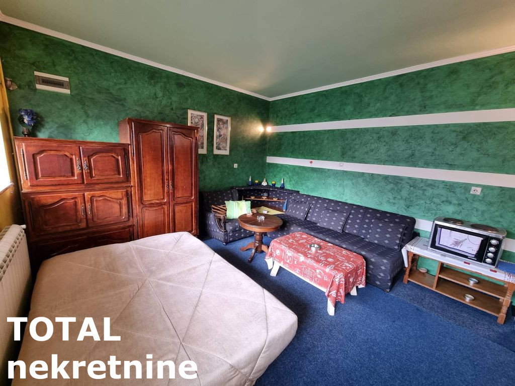 kuce-klisa-vidovdansko-naselje-3091173-kafgh Kuća na prodaju, Klisa, Novi Sad, 163m², 180.000 €