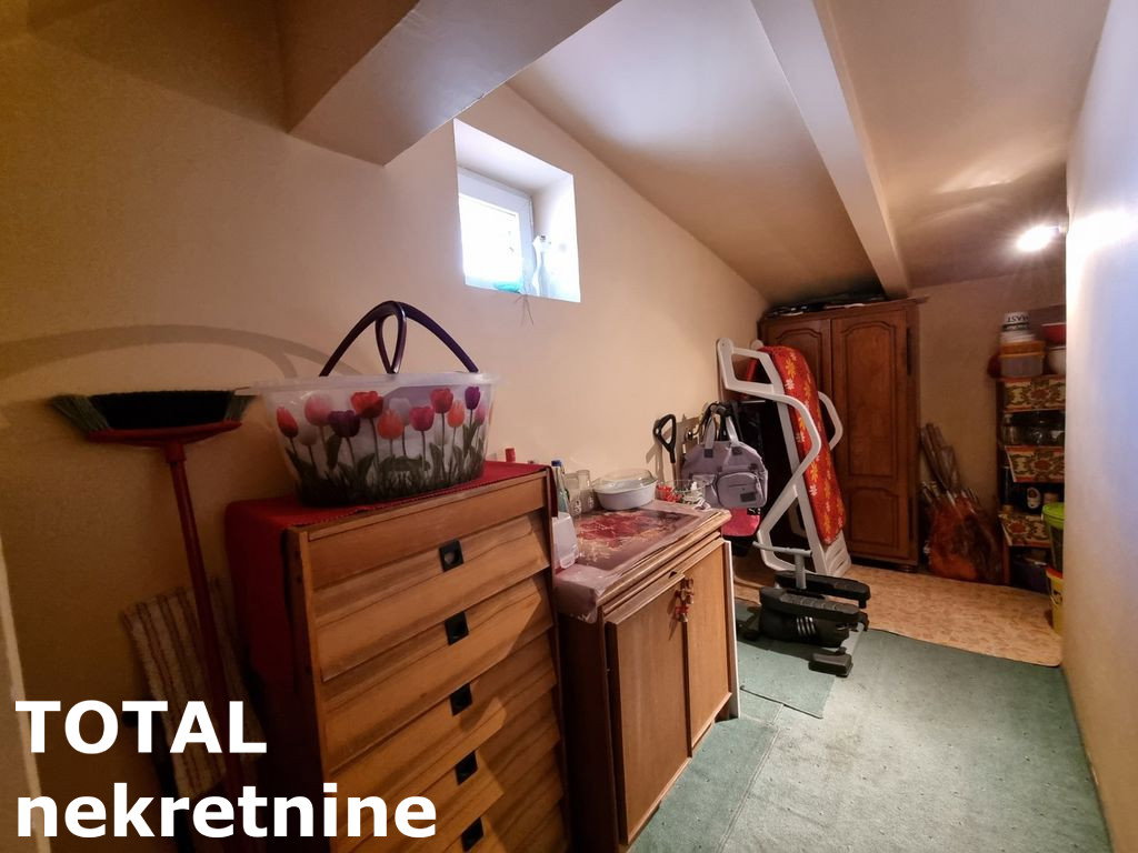 kuce-klisa-vidovdansko-naselje-3091173-utonl Kuća na prodaju, Klisa, Novi Sad, 163m², 180.000 €