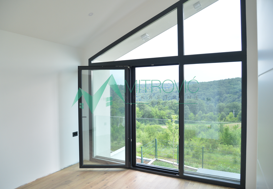 kuce-konjarnik-3000266-4ae8u Kuća na prodaju, Barajevo, Beograd, 95.26m², 272.950 €