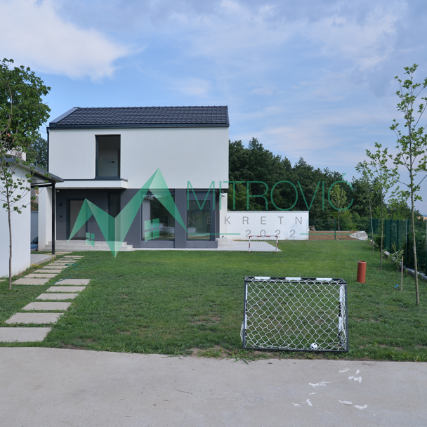 Kuća na prodaju, Barajevo, Beograd, 95.26m², 272.950 €