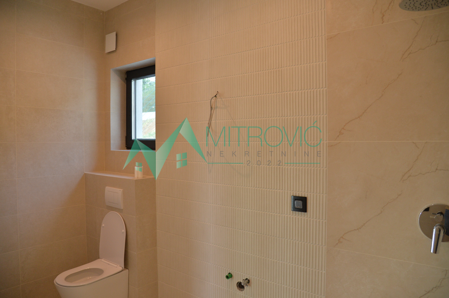 kuce-konjarnik-3000266-oz5jb Kuća na prodaju, Barajevo, Beograd, 95.26m², 272.950 €