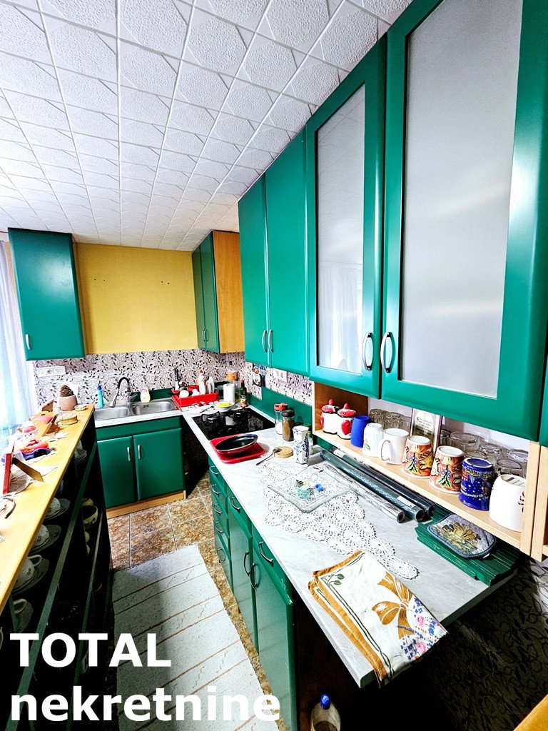kuce-ledinci-novi-3091419-a2hvc Kuća na prodaju, Ledinci Novi, 220m², 154.500 €
