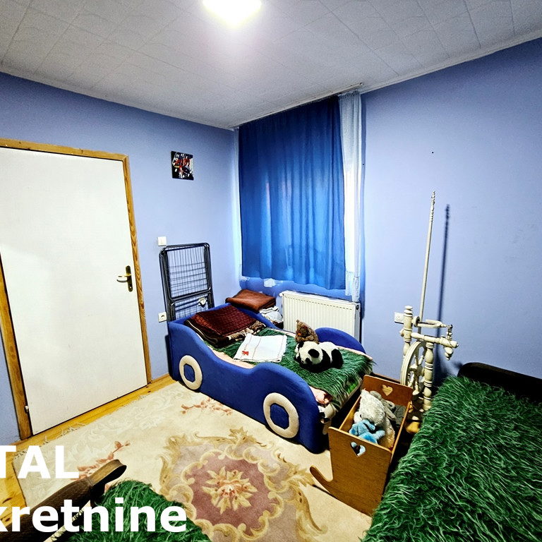Kuća na prodaju, Ledinci Novi, 220m², 154.500 €