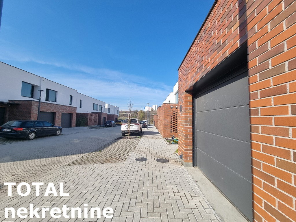 Kuća na prodaju, Mišeluk, Novi Sad, 151m², 362.400 €