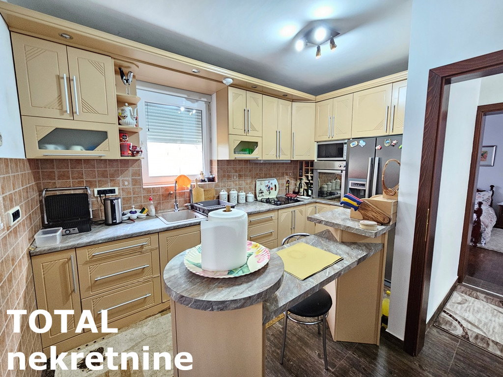 Kuća na prodaju, Popovica, Novi Sad, 388m², 750.000 €