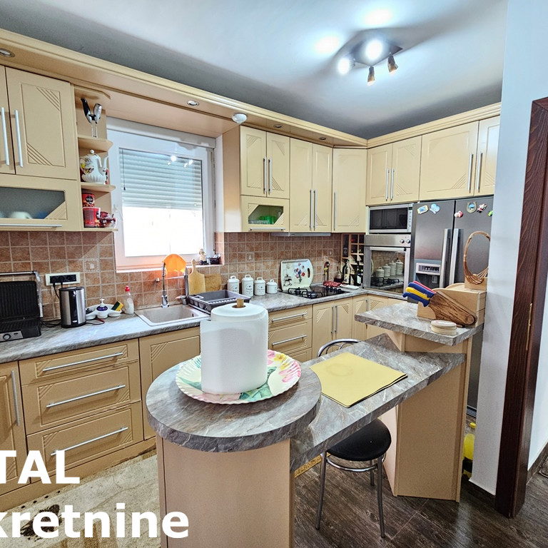 Kuća na prodaju, Popovica, Novi Sad, 388m², 750.000 €