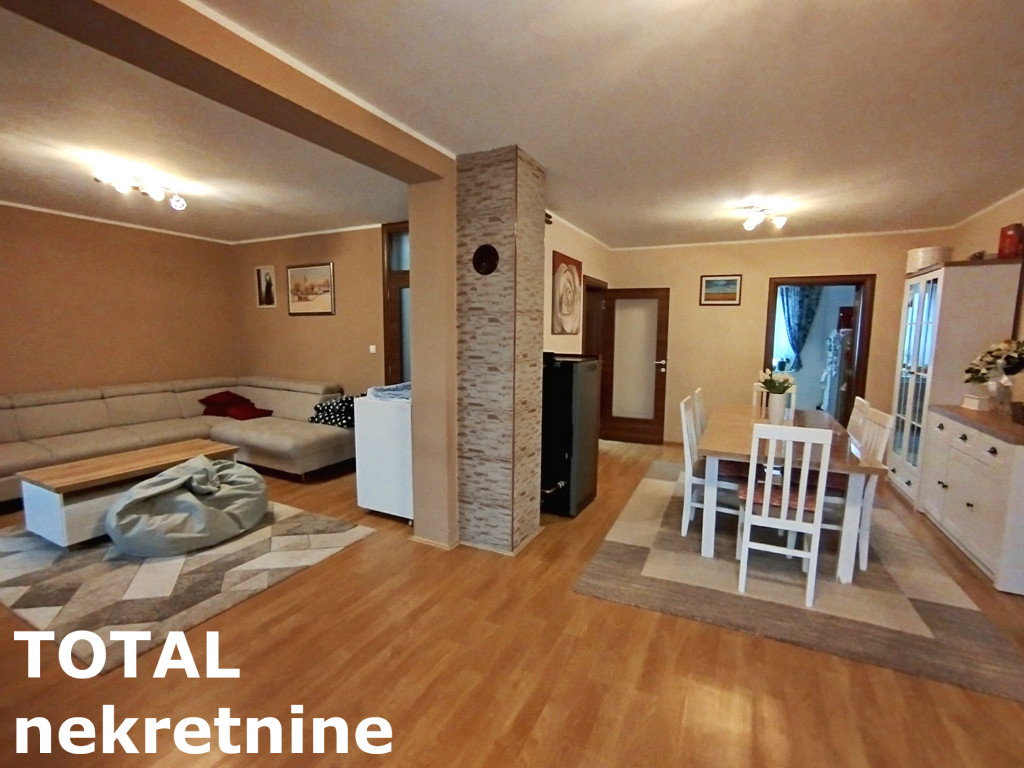 Kuća na prodaju, Sajlovo, Novi Sad, 181m², 216.500 €
