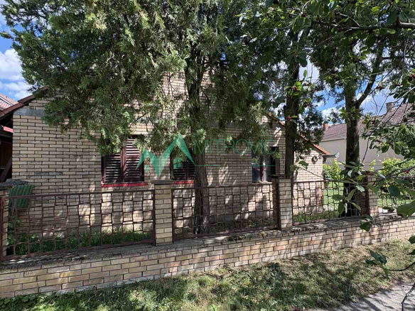 Kuća Prodaja Rumenka  119 m2
