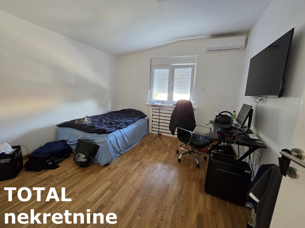 Kuća na prodaju, Salajka, Novi Sad, 266m², 380.000 €