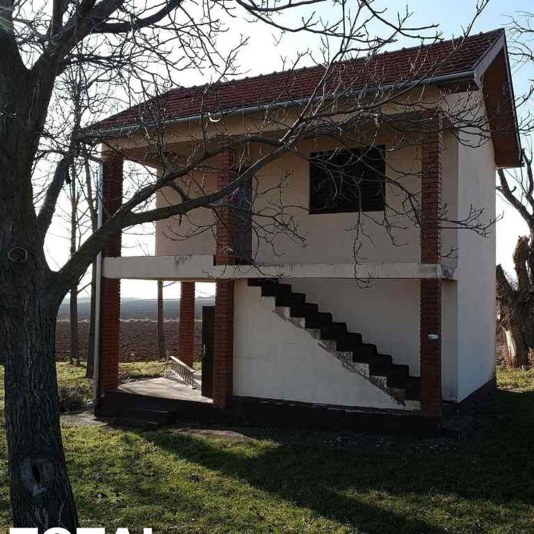 Kuća Prodaja Sremska Mitrovica  60 m2