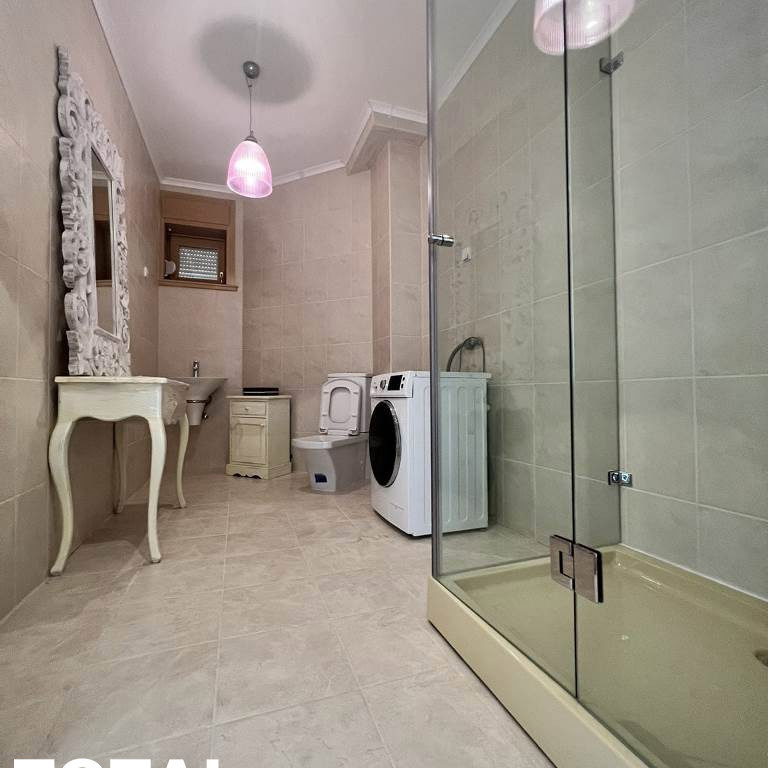 Kuća Prodaja Novi Sad  305 m2