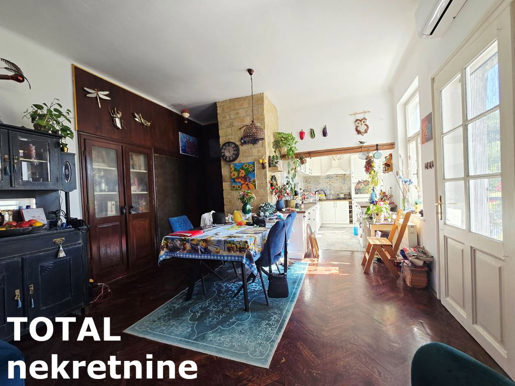 Kuća Prodaja Sremski Karlovci Kuća Prodaja Sremski Karlovci 260 m2