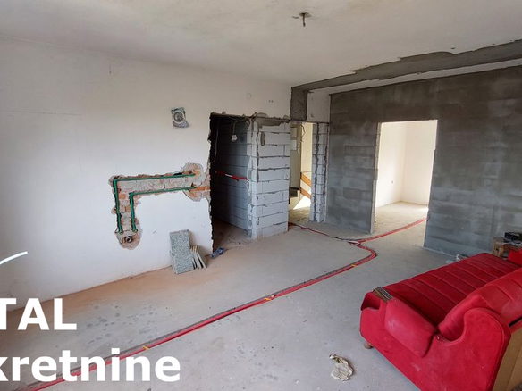 Kuća Prodaja Sremski Karlovci  360 m2