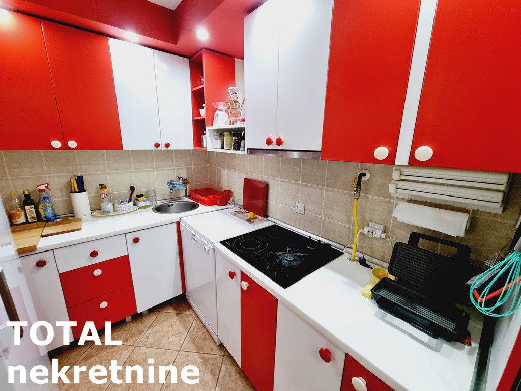 kuce-stari-ledinci-3046540-ce75w Kuća na prodaju, Ledinci, Novi Sad, 180m², 220.000 €