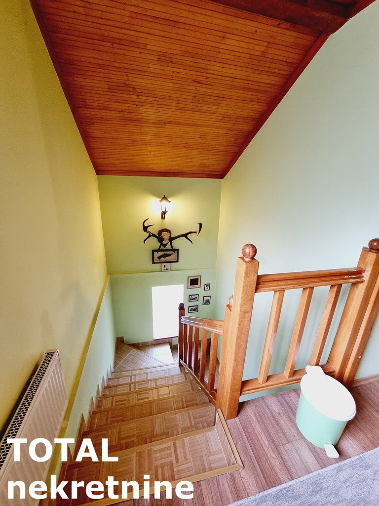 kuce-stari-ledinci-3046540-gmj6r Kuća na prodaju, Ledinci, Novi Sad, 180m², 220.000 €