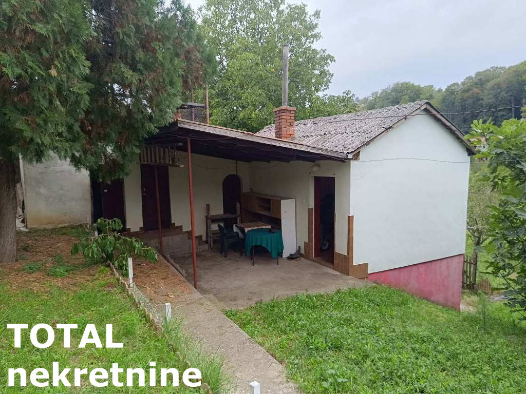 Kuća na prodaju, Stražilovo, Sremski Karlovci, 220m², 200.000 €