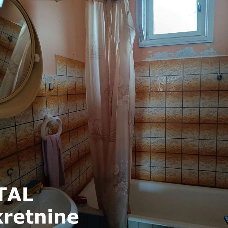 Kuća Prodaja Sremski Karlovci  220 m2