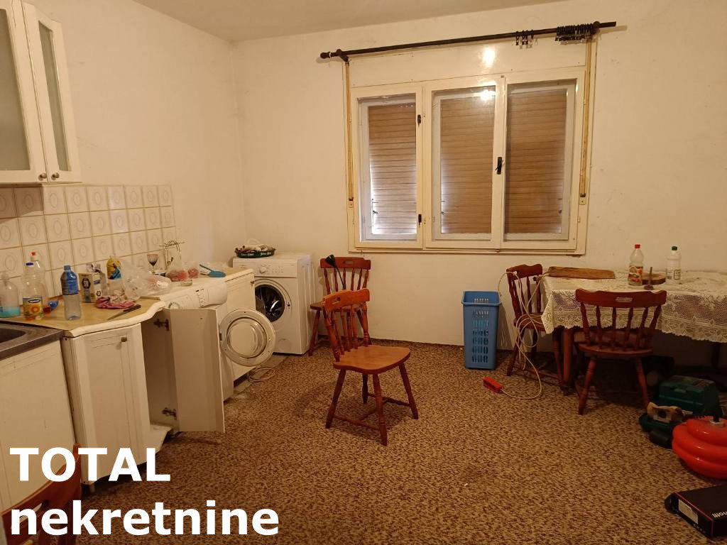 Kuća Prodaja Sremski Karlovci  220 m2