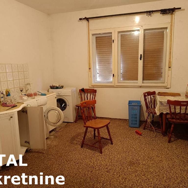 Kuća Prodaja Sremski Karlovci  220 m2