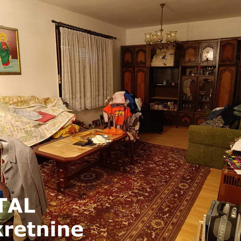 Kuća Prodaja Sremski Karlovci  220 m2