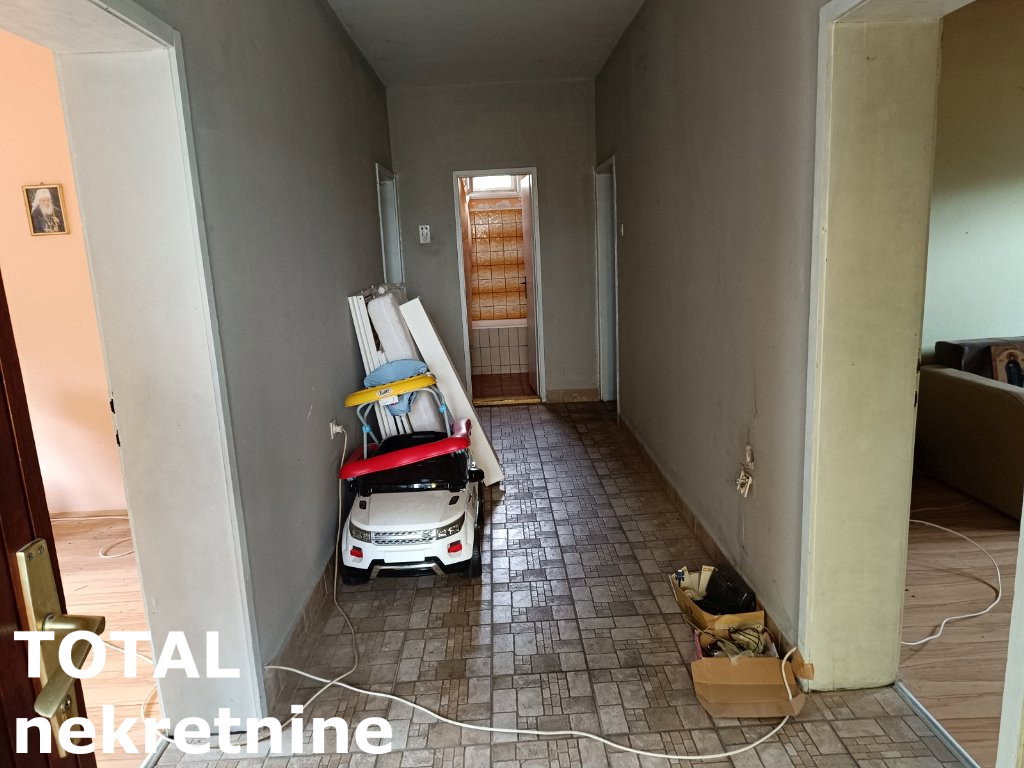 Kuća Prodaja Sremski Karlovci  220 m2