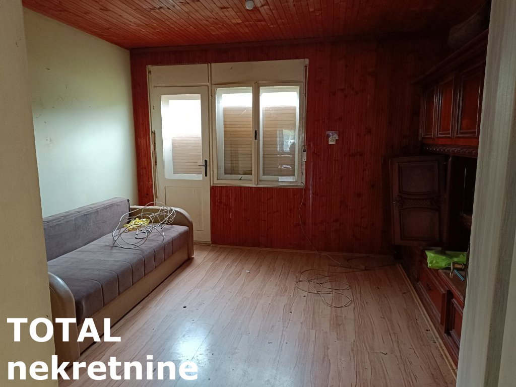 Kuća na prodaju, Stražilovo, Sremski Karlovci, 220m², 200.000 €