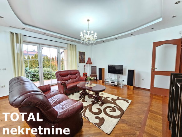 Kuća Prodaja Novi Sad Tatarsko Brdo 338 m2